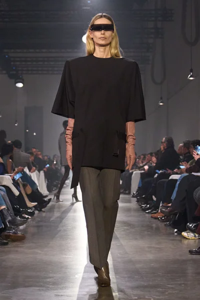Look 31